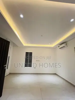 2bdrm House in Adjiriganor for sale