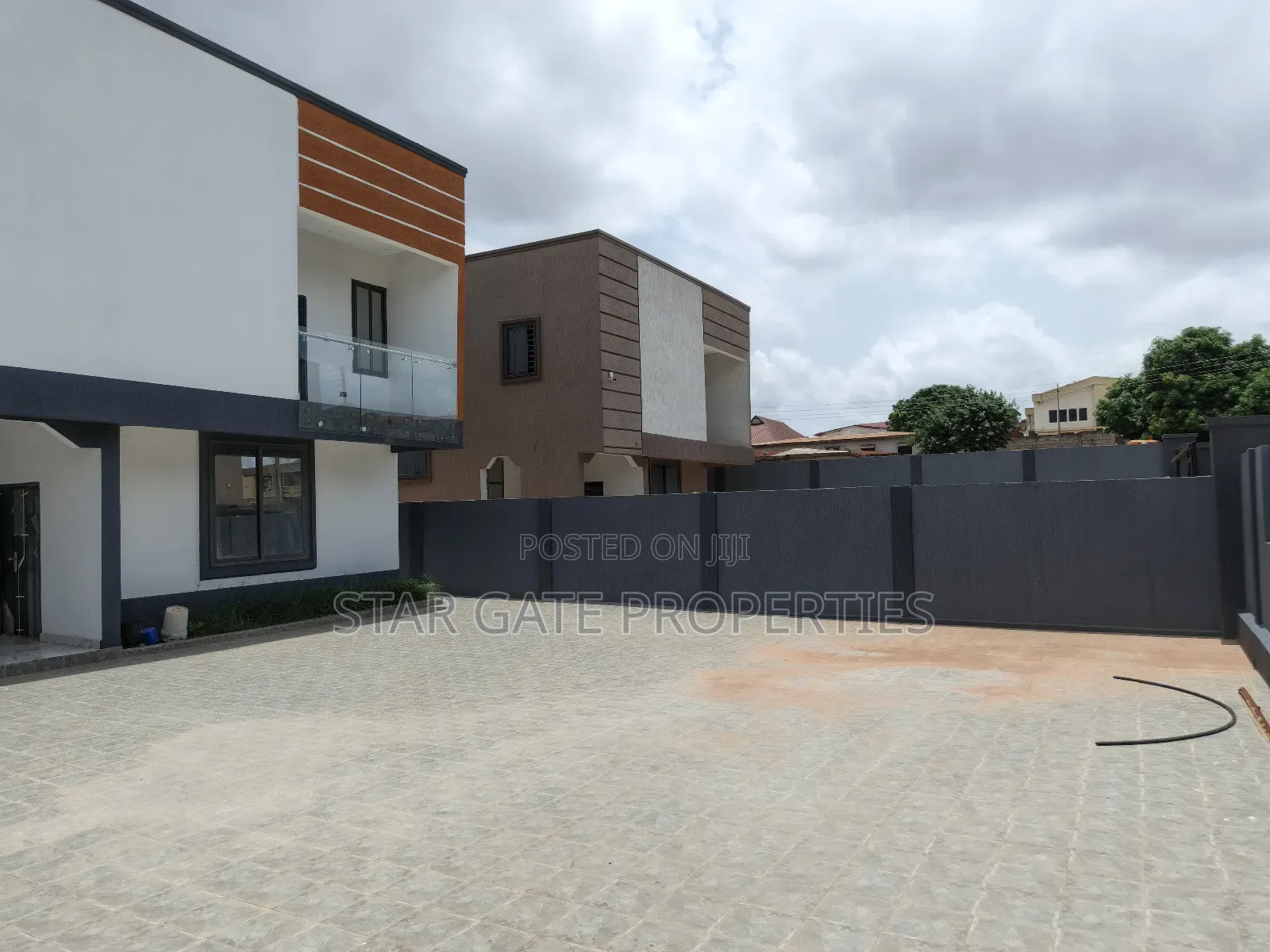 3bdrm House in Buokrom, Kumasi Metropolitan for sale
