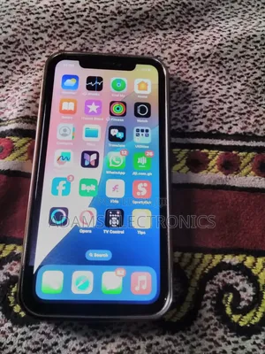Apple iPhone 11 64 GB Black