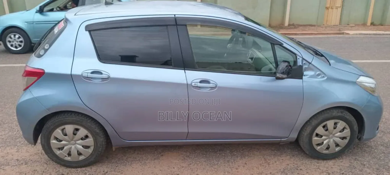 Toyota Vitz 2013 Blue