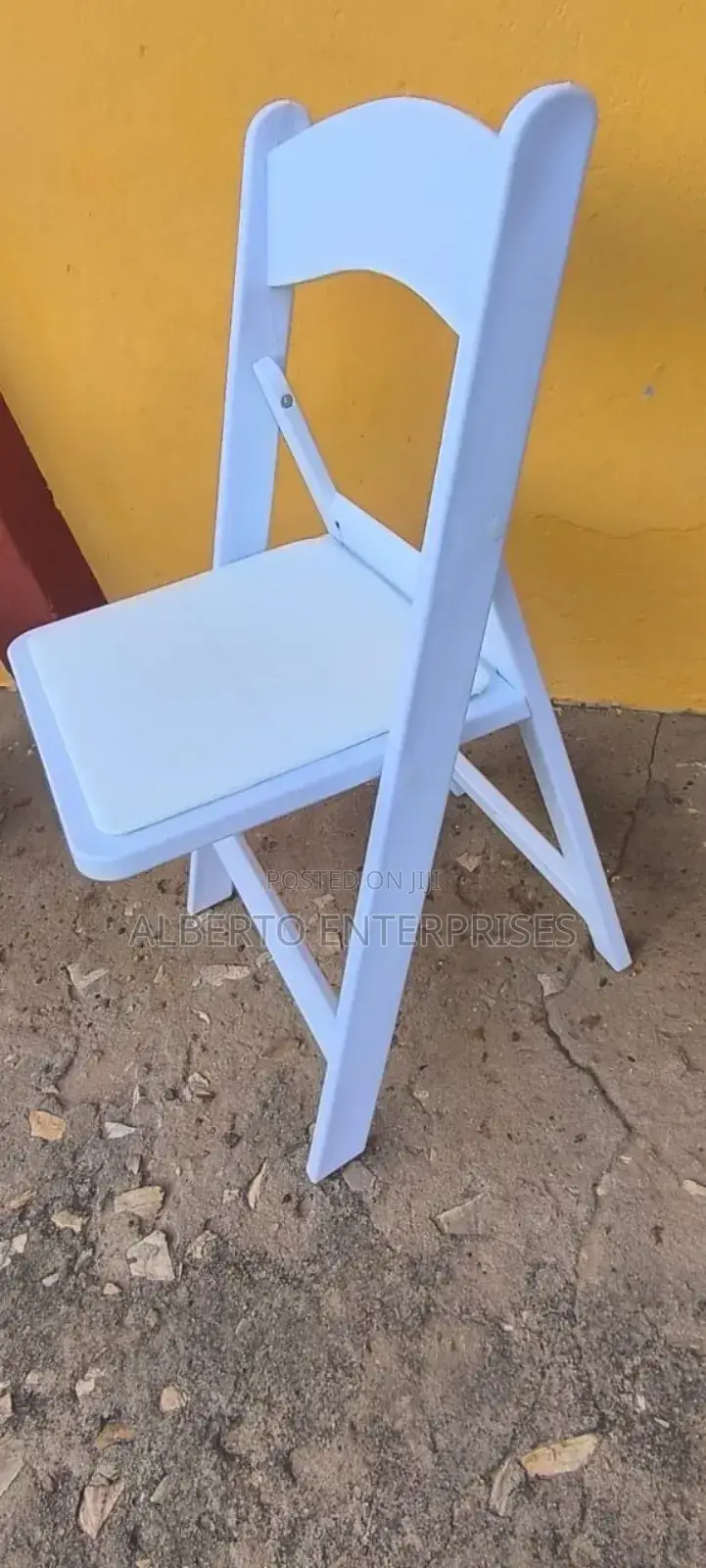 Foldable Chairs