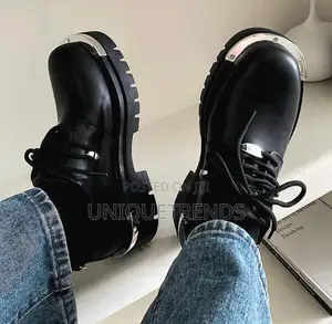 Balenciaga Black Chunky Derby Shoe (Black)