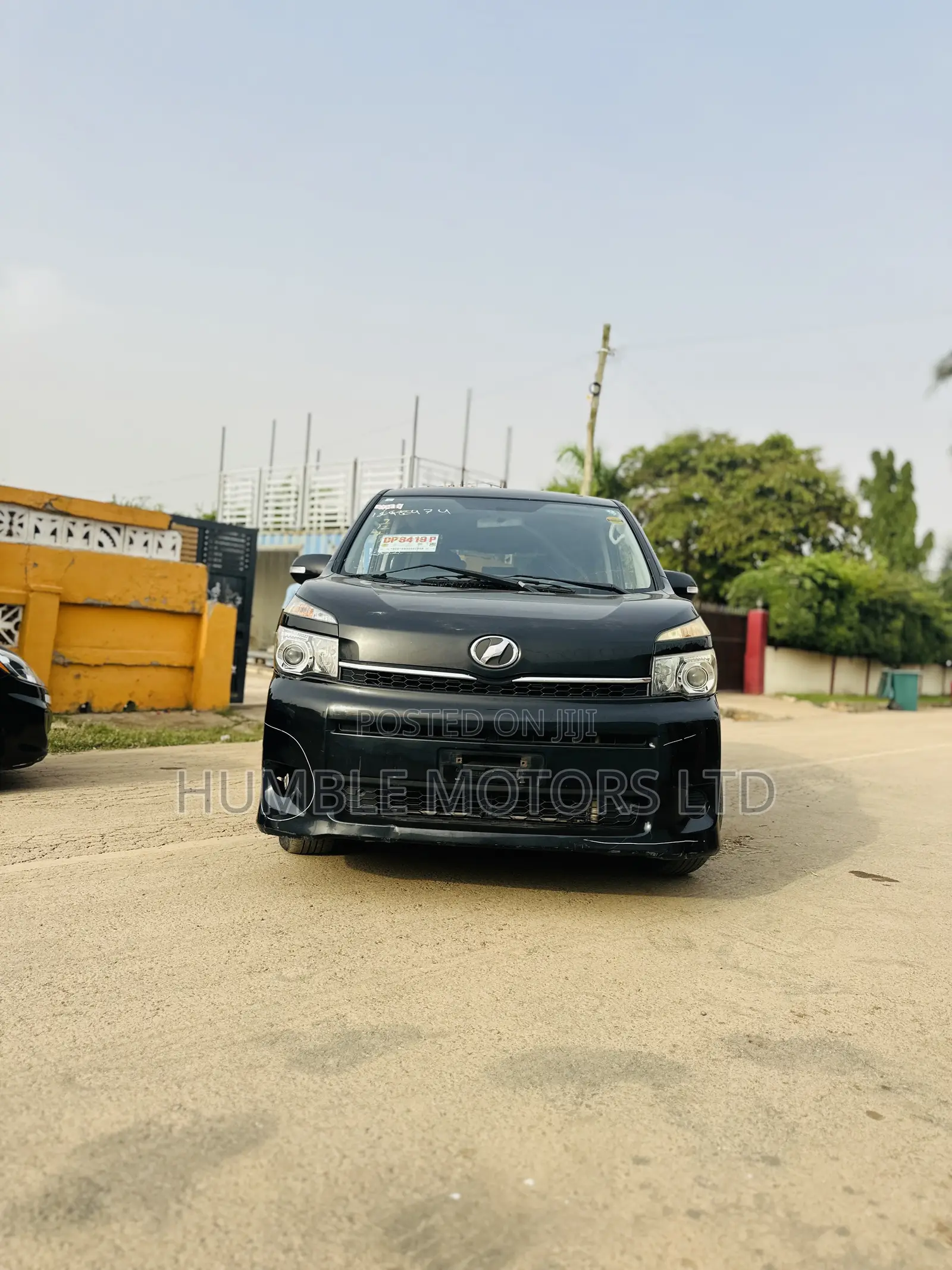 Toyota Voxy 2013 Black