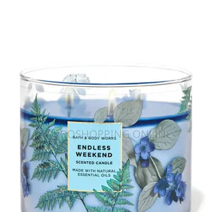 Bath Body Works Endless Weekend Scented Candle