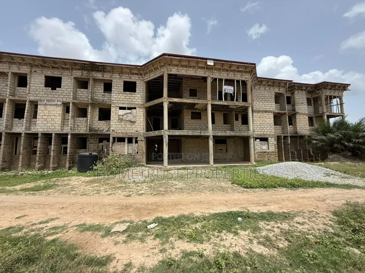 20bdrm Apartment in Weija Choice, Tetegu for sale