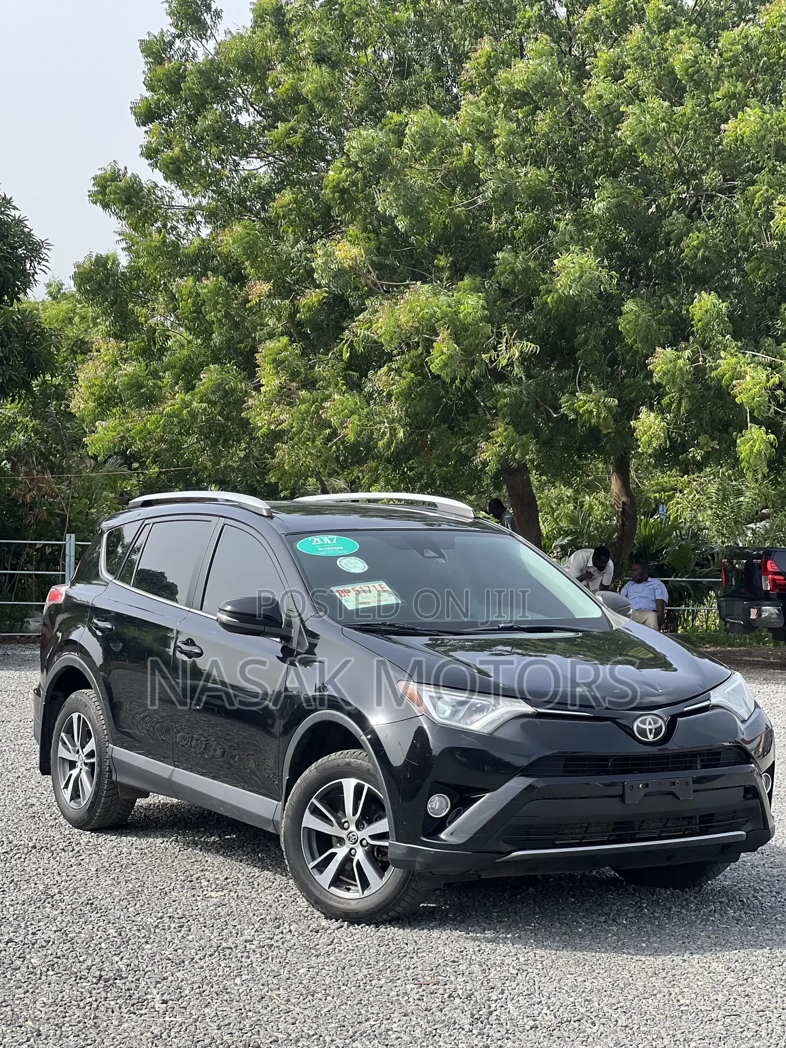 Toyota RAV4 XLE AWD (2.5L 4cyl 6A) 2017 Black