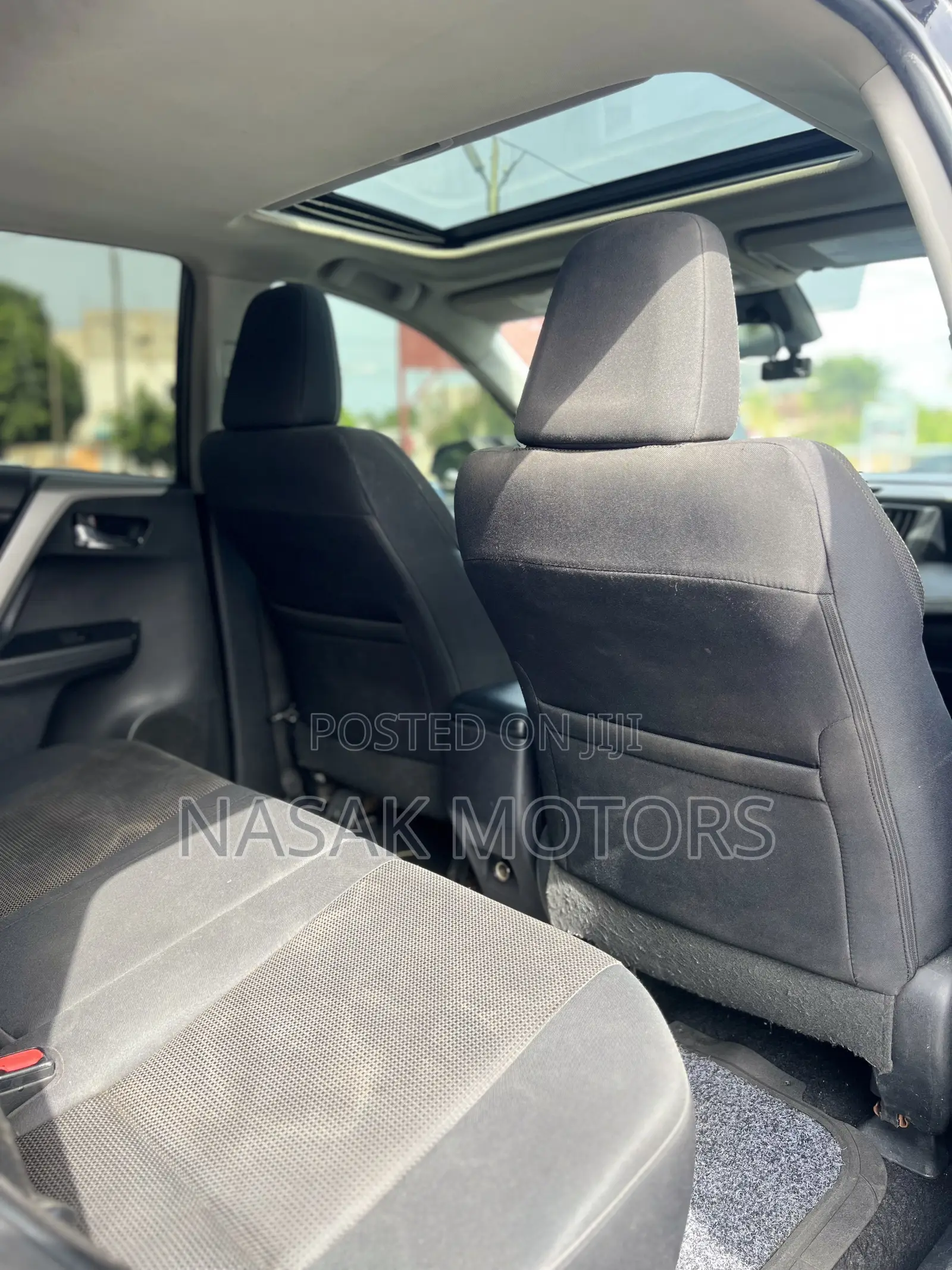 Toyota RAV4 XLE AWD (2.5L 4cyl 6A) 2017 Black