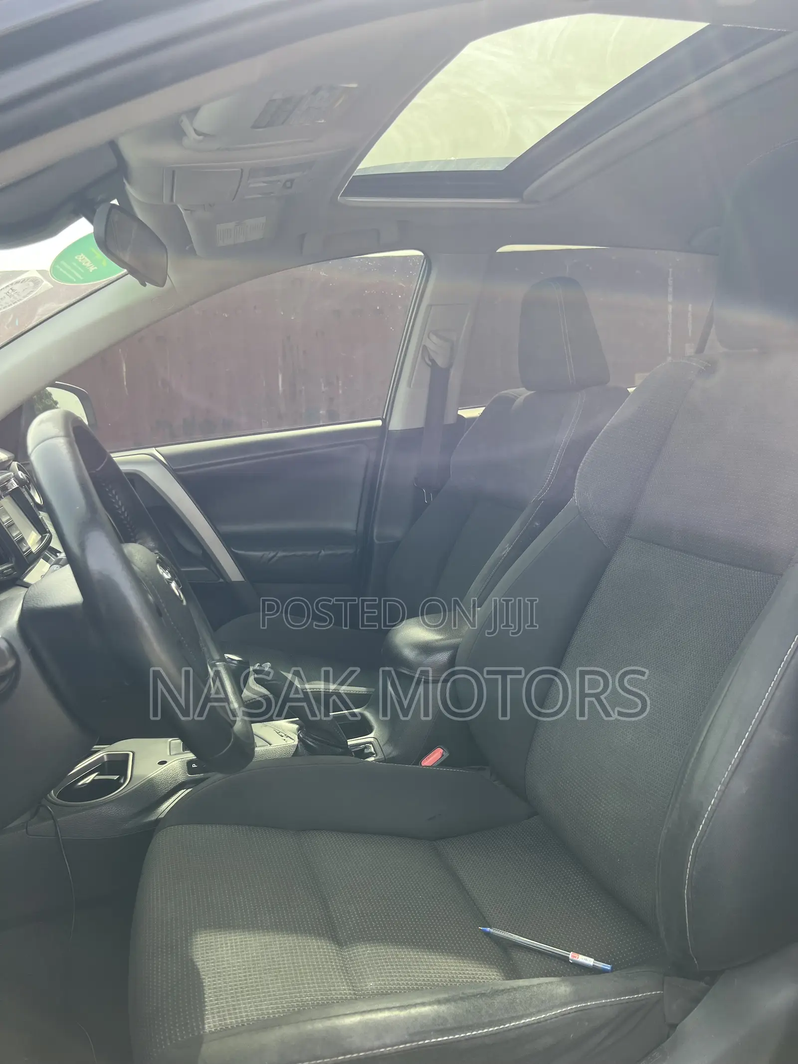 Toyota RAV4 XLE AWD (2.5L 4cyl 6A) 2017 Black