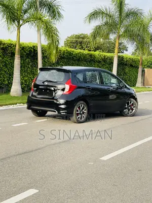 Nissan Versa 1.6 S Plus 4dr Sedan (1.6L 4cyl CVT) 2015 Black