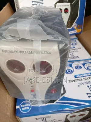 High Quality 2000w Voltage Stabilizer