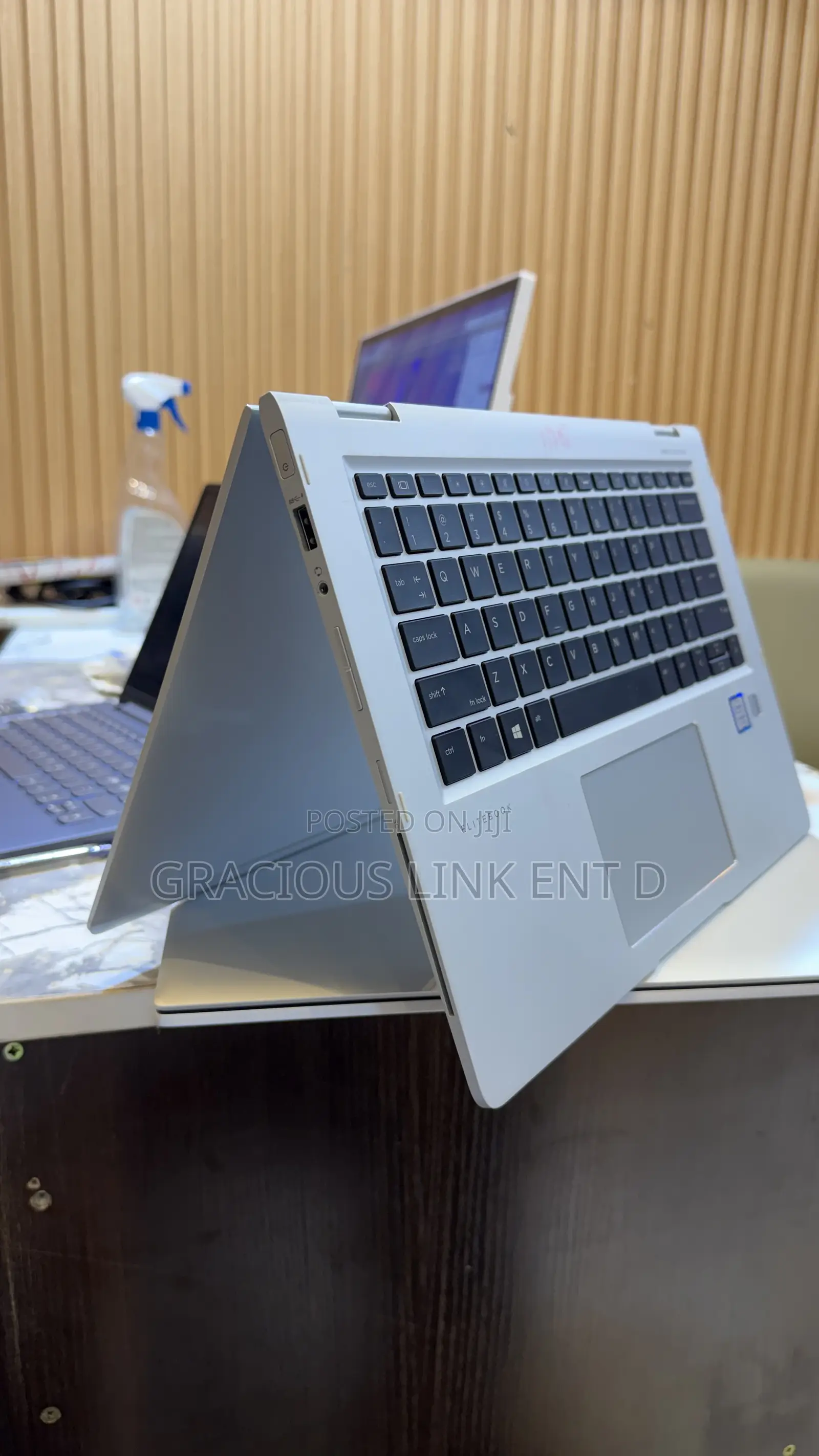 New Laptop HP EliteBook X360 1030 G2 8GB Intel Core i5 SSD 256GB