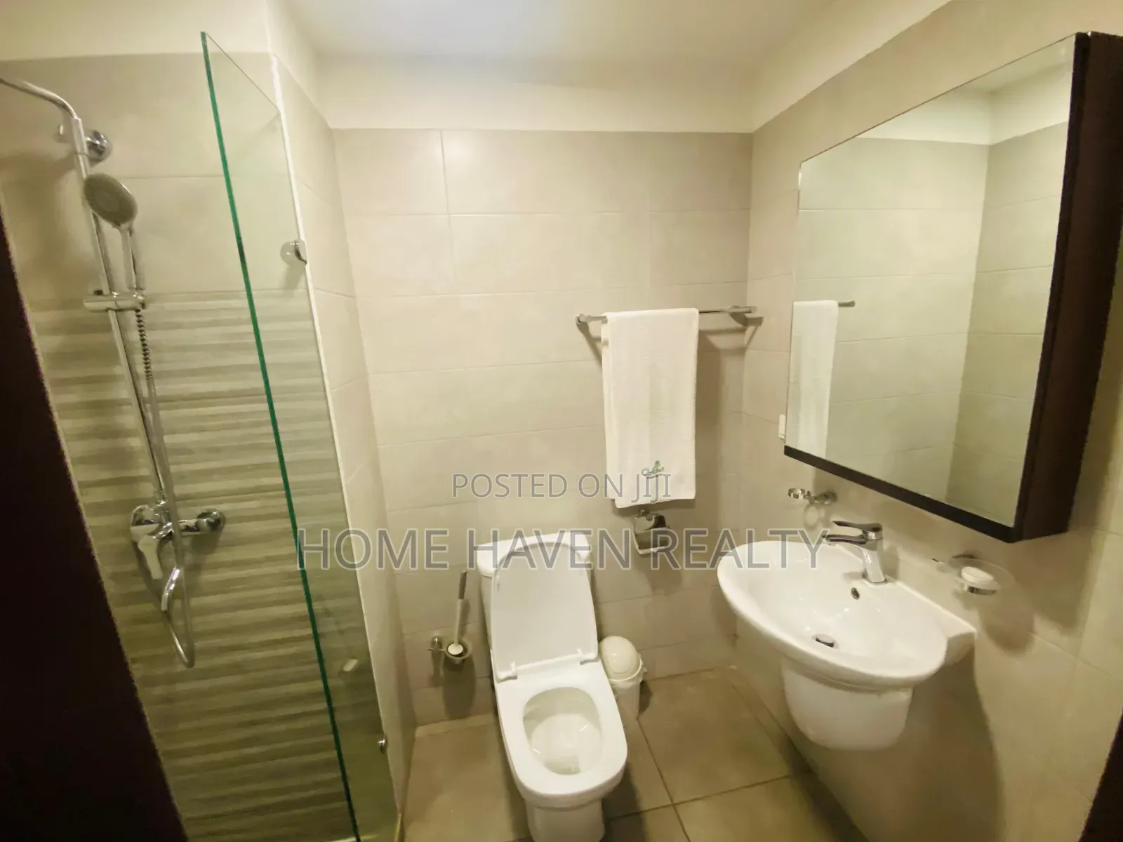 Furnished 3bdrm Apartment in East Legon Shiashie, Bawaleshie for rent