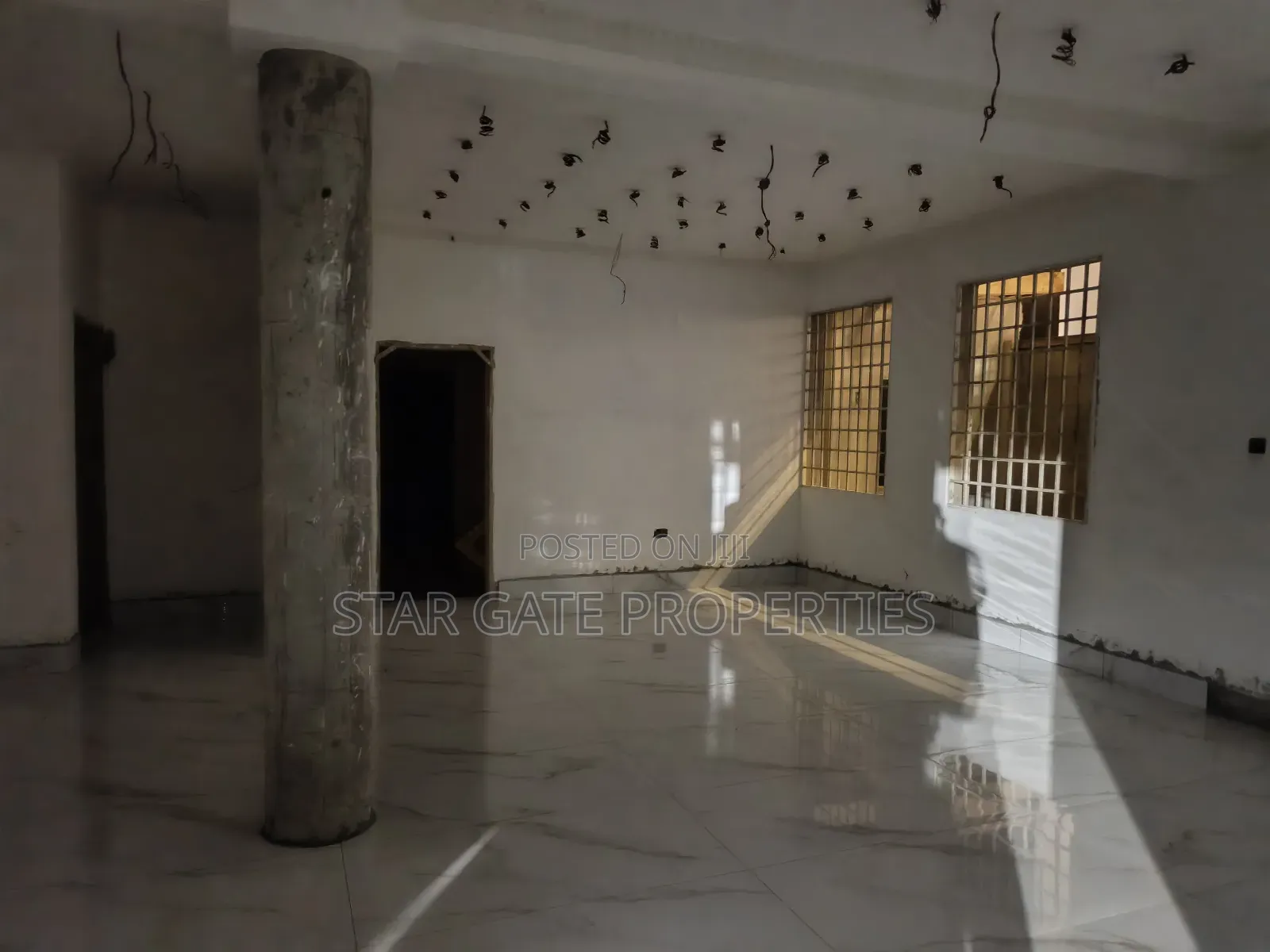 4bdrm House in Kwamo, Kumasi Metropolitan for sale