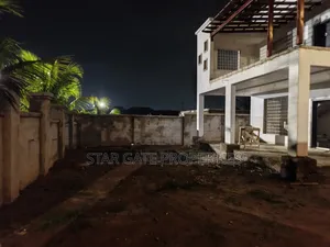 4bdrm House in Kwamo, Kumasi Metropolitan for sale