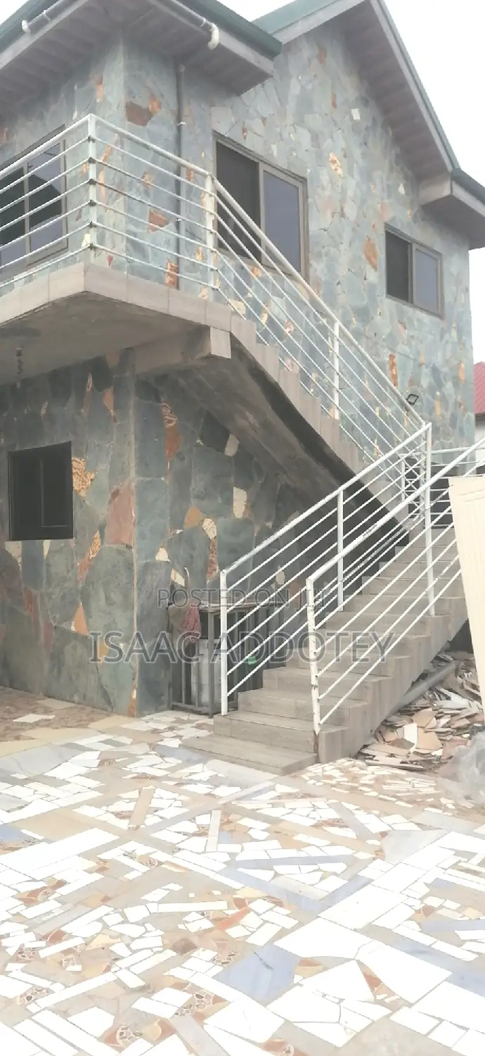 2bdrm Apartment in Spintex for rent