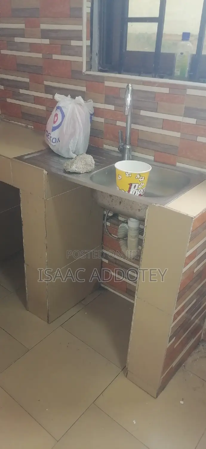 2bdrm Apartment in Spintex for rent