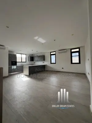 4bdrm Townhouse / Terrace in Adjiriganor for rent