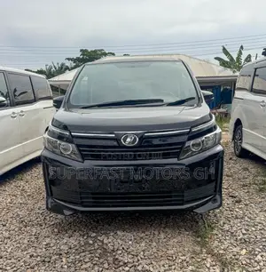 Toyota Voxy 2015 Black