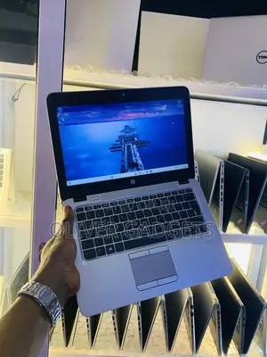 Laptop HP EliteBook 820 G3 8GB Intel Core i5 SSD 128GB