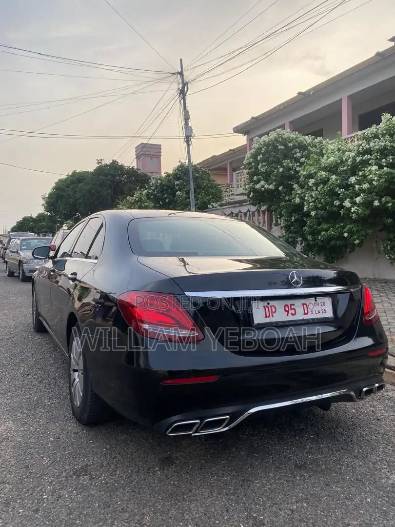 Mercedes-Benz E200 2019 Black