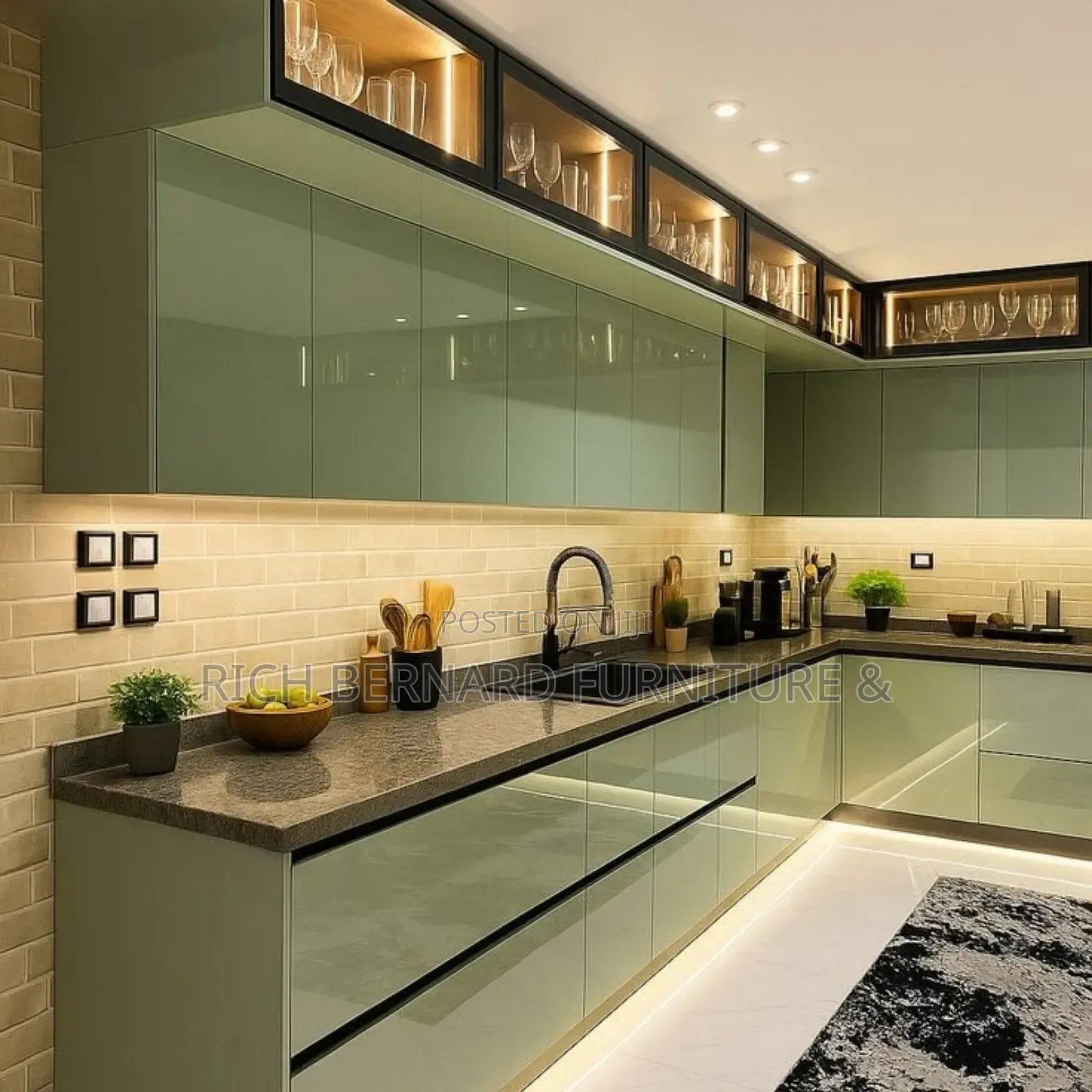 Modern Quality Kitchen Cabinet