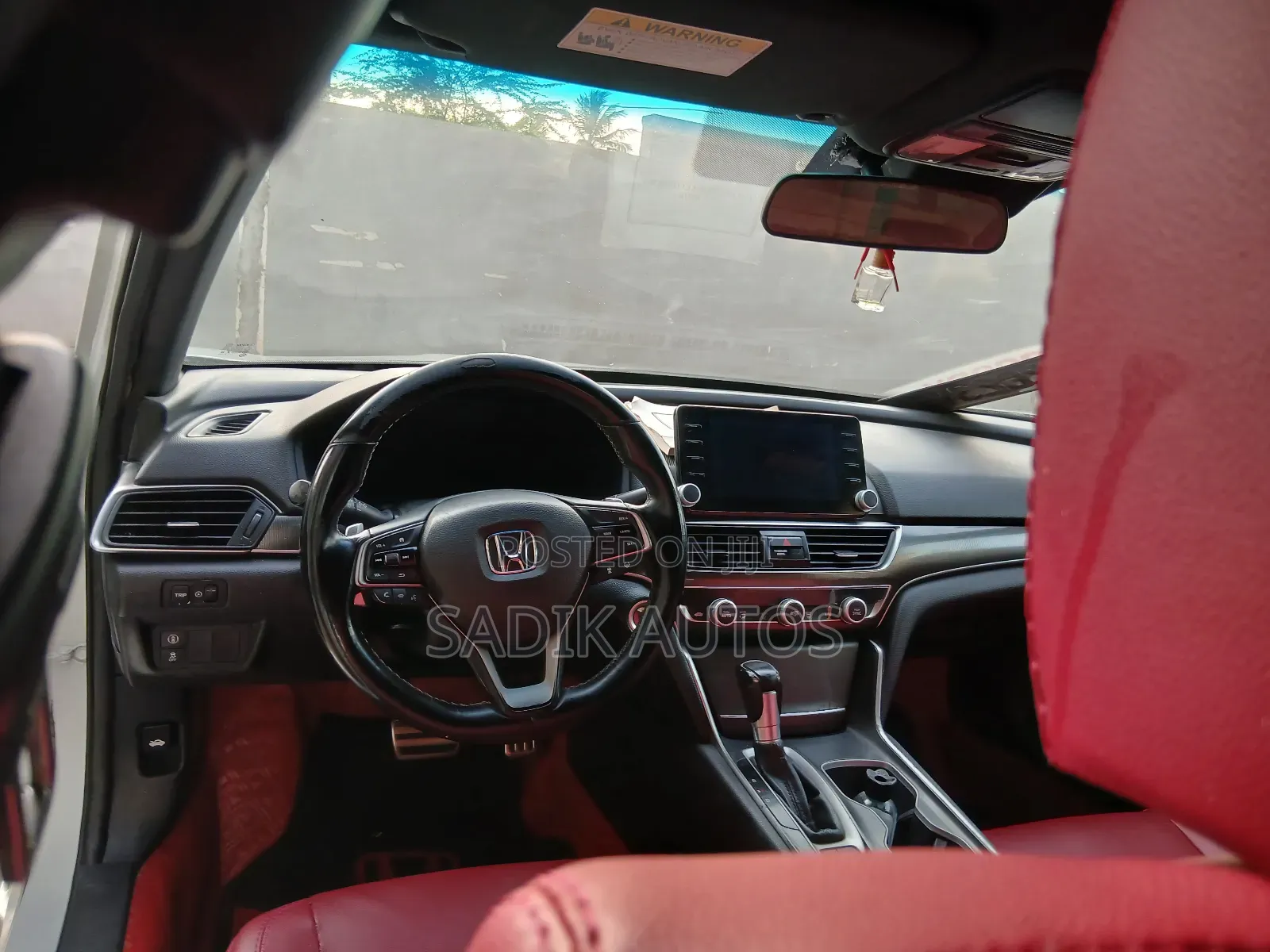 Honda Accord Sport (1.5L 4cyl Turbo CVT) 2019 White