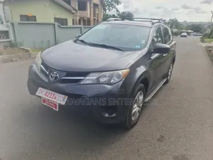 Toyota RAV4 LE 4dr SUV AWD (2.5L 4cyl 6A) 2015 Gray