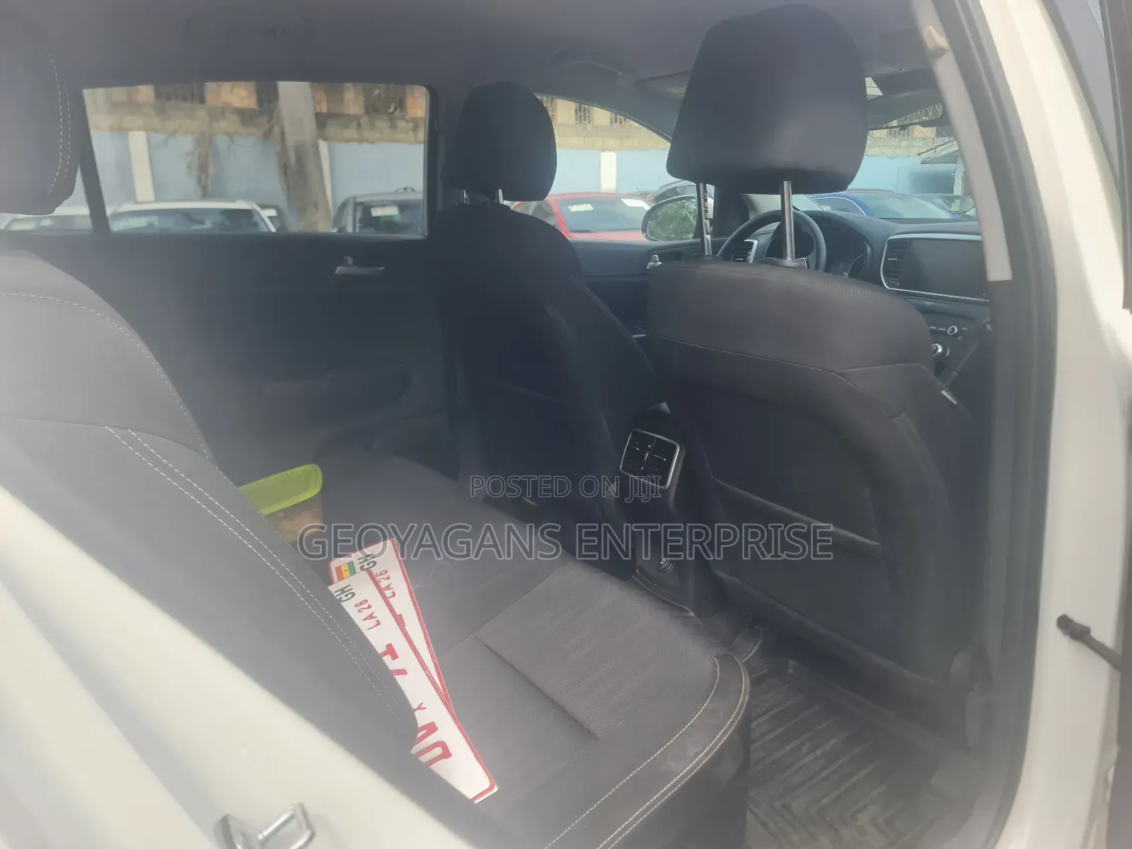Toyota RAV4 LE 4dr SUV AWD (2.5L 4cyl 6A) 2015 Gray