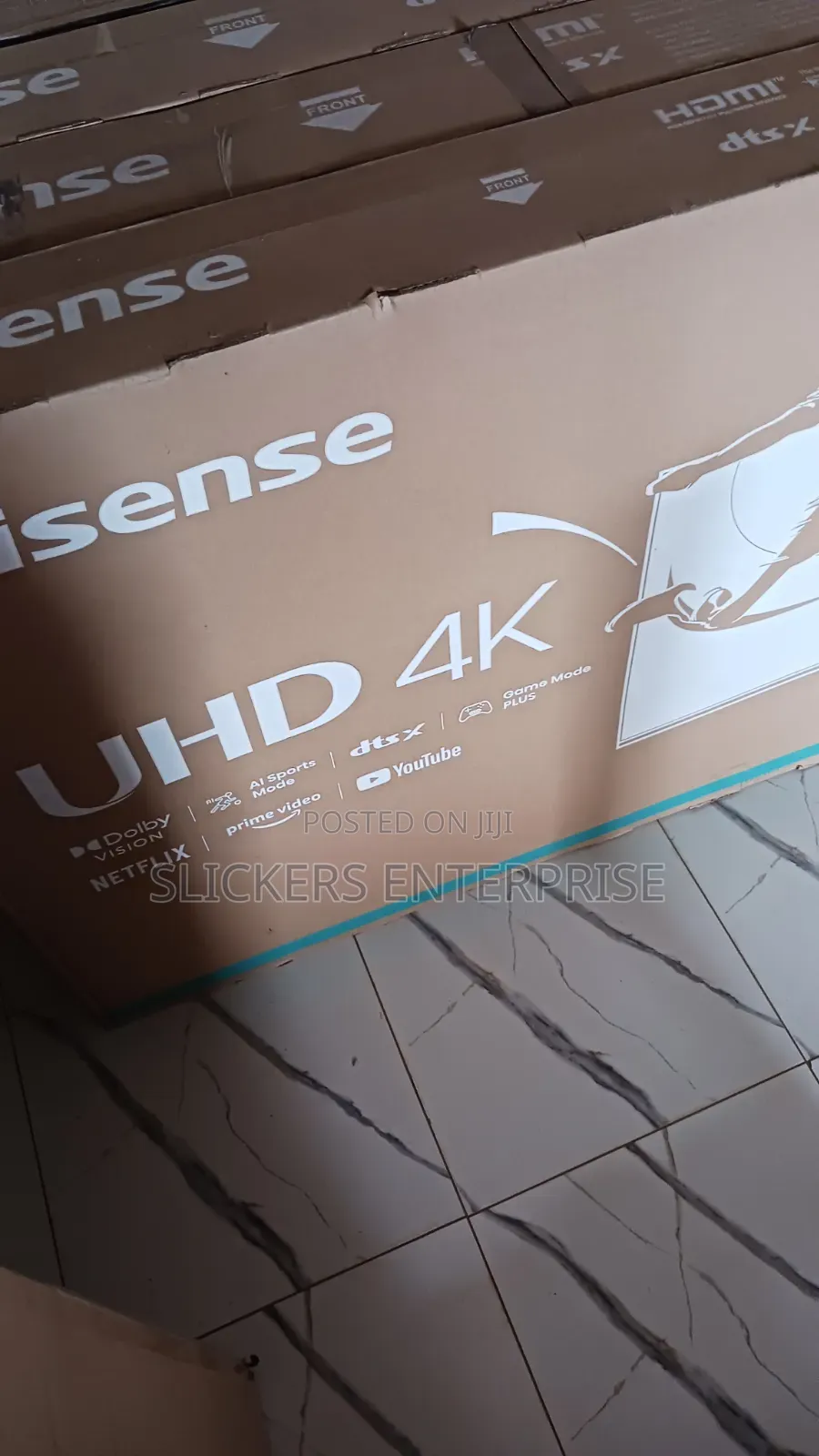 55" Hisense Uhd 6 Series Tv.