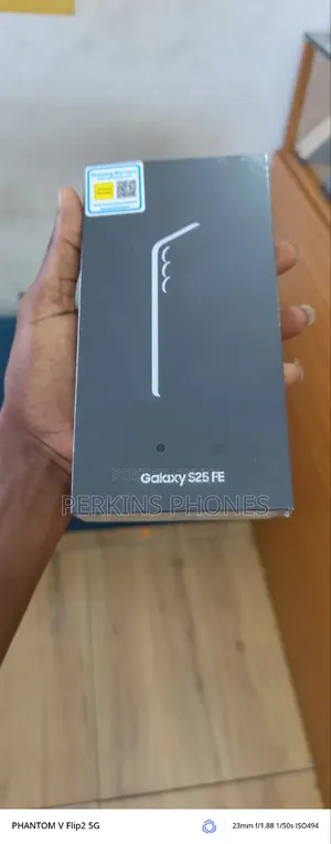 New Samsung Galaxy S25 FE 128 GB Black