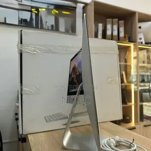 Desktop Computer Apple iMac 8GB Intel Core i5 SSD 256GB