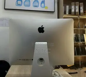 Desktop Computer Apple iMac 8GB Intel Core i3 HDD 1T