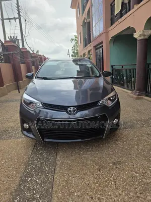 Toyota Corolla 2016 Gray