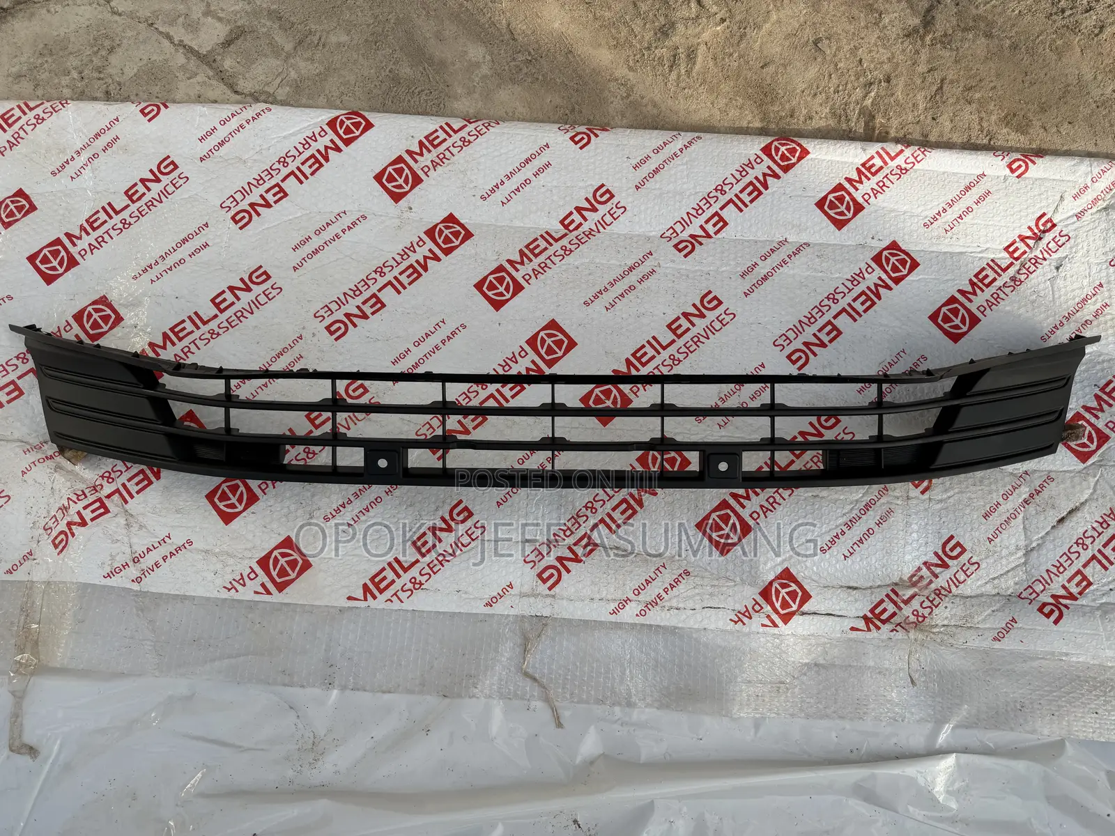 Accord 2023 - 2025 Front Bumper Lower Grille