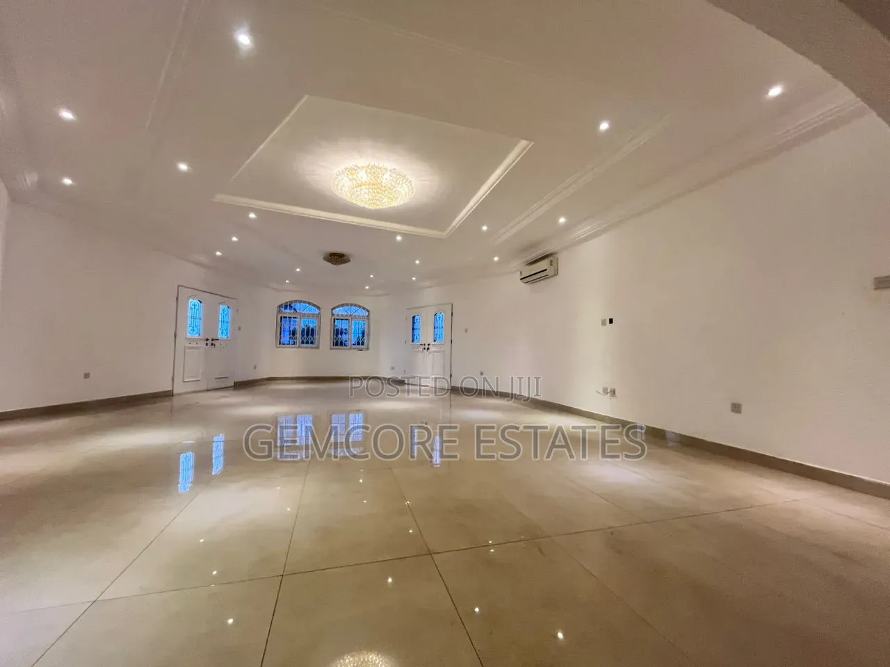 Furnished 5bdrm House in East Legon, A&C Mall Area for rent