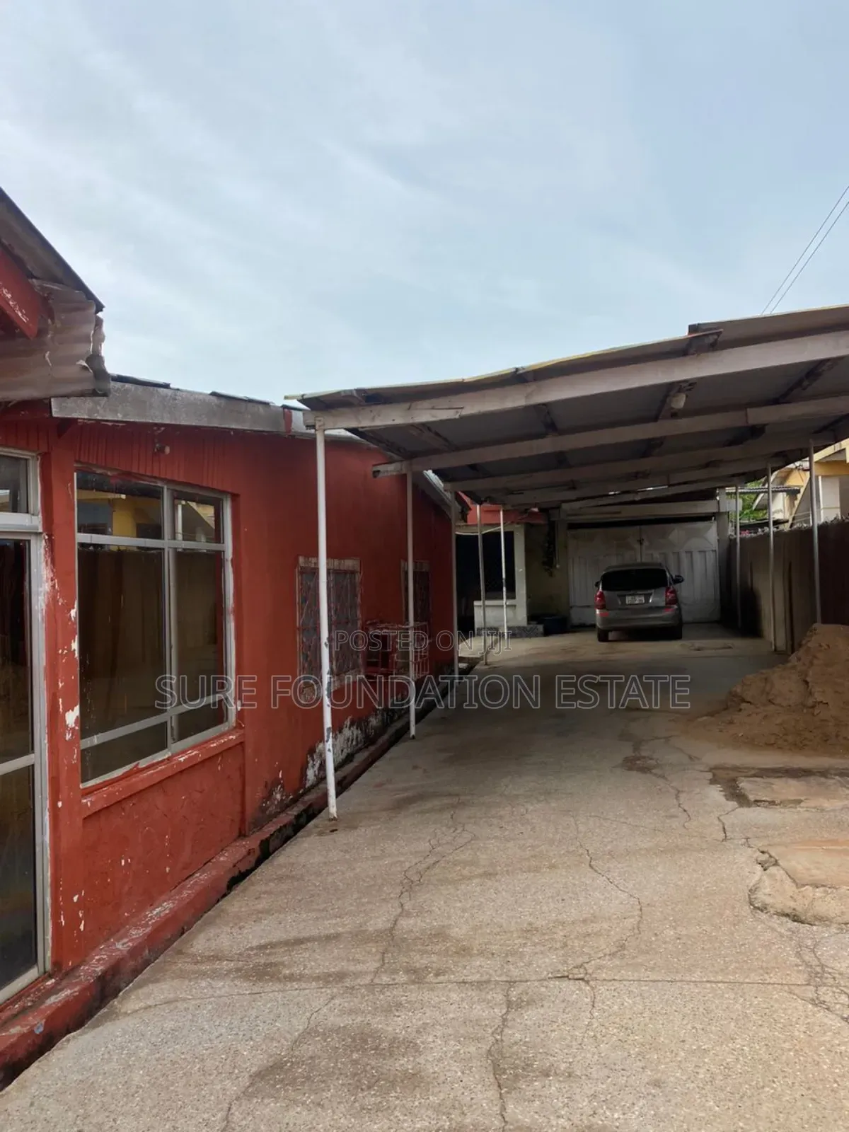 2bdrm House in Dansoman for sale