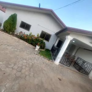 4bdrm House in Kg Franco Properties, Nungua for rent