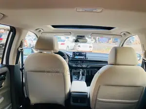 Honda CR-V EX AWD 2025 White