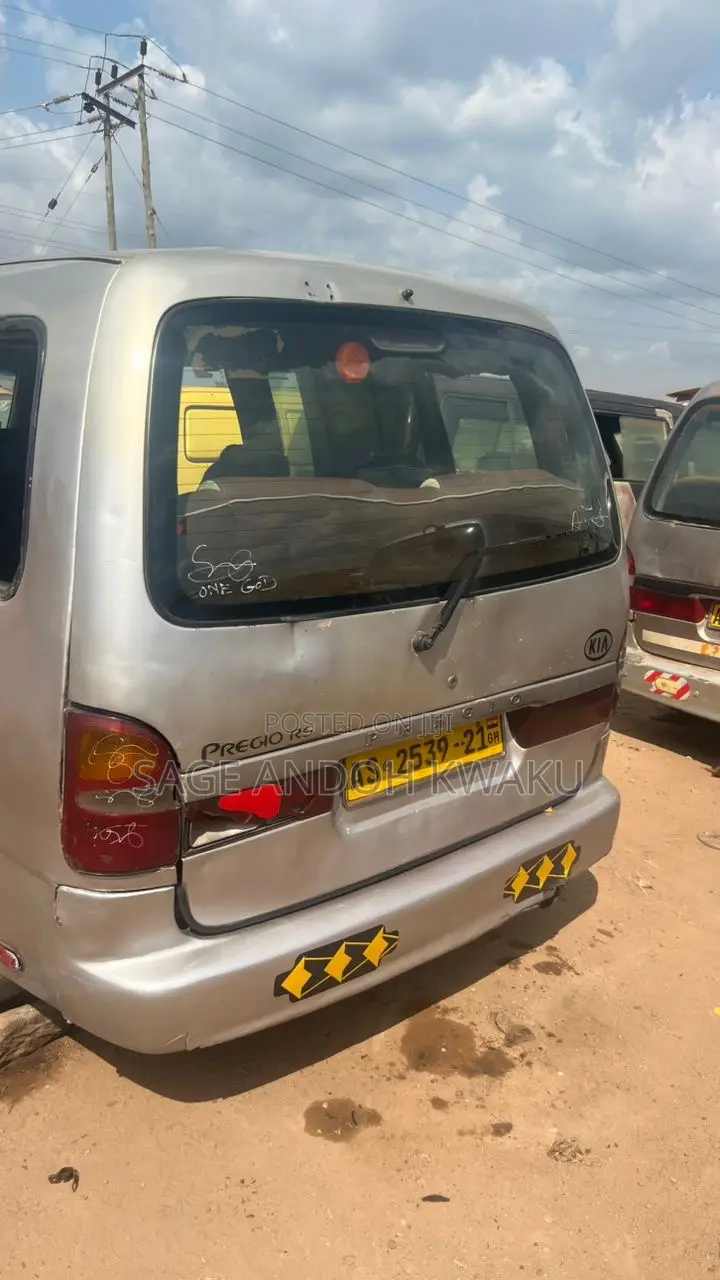 Kia Pregio 2006 Silver