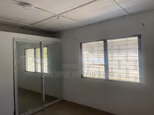 4bdrm House in North Kaneshie for rent