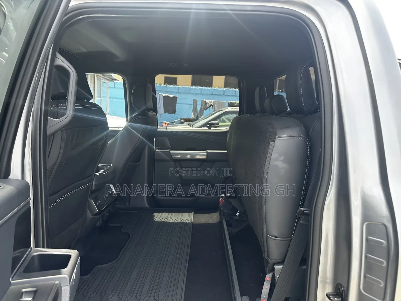 Ford F-150 XL 2022 Gray
