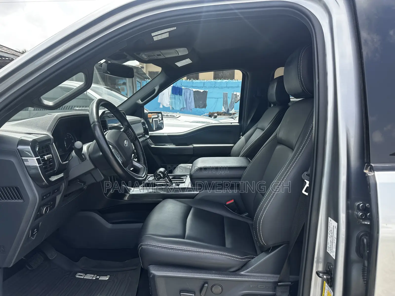 Ford F-150 XL 2022 Gray