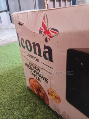 Icona Compact Microwave, Microwave That Works in Small Homes