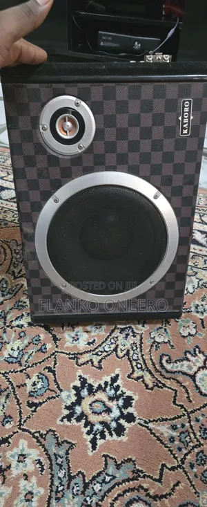 Selling Car Woofer