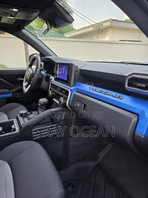 Toyota Tacoma TRD Sport Double Cab 4WD 5.0 ft. SB (Automatic) 2025