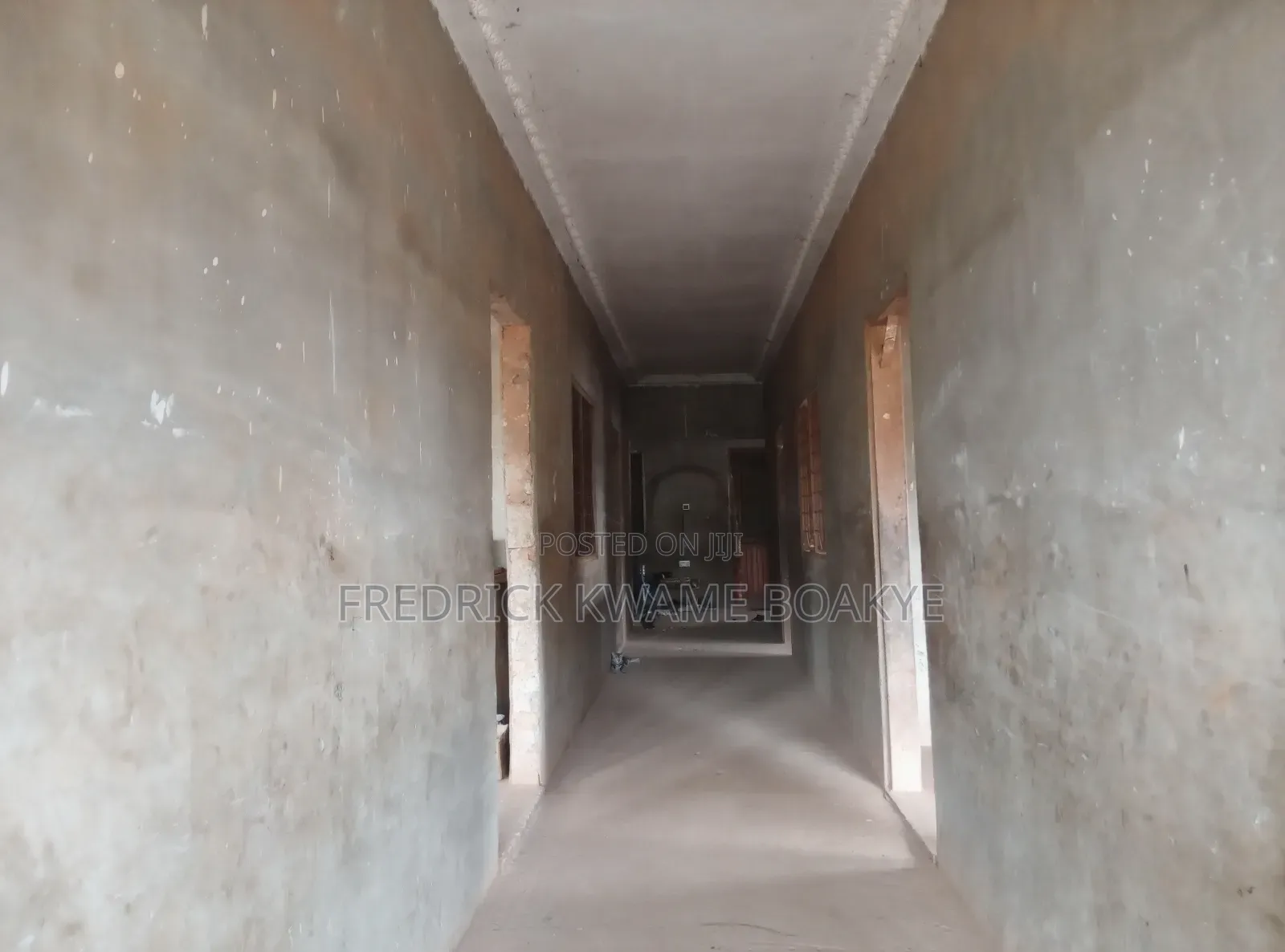 7bdrm House in Brother K Estate, Kumasi Metropolitan for sale