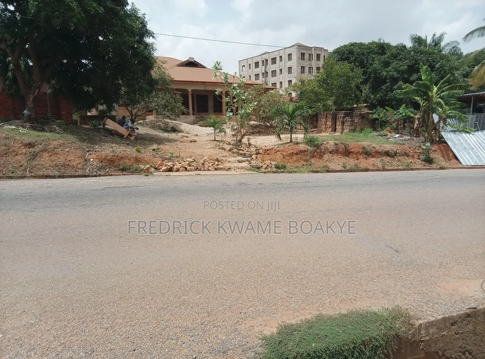 7bdrm House in Brother K Estate, Kumasi Metropolitan for sale