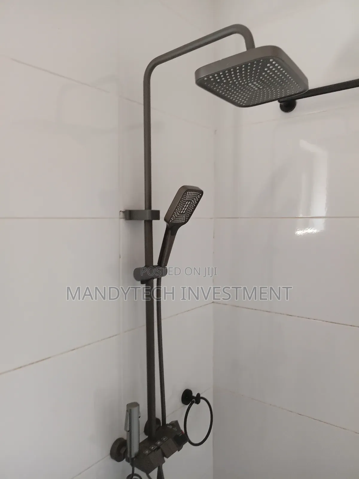 Furnished 5bdrm House in School Junction for sale