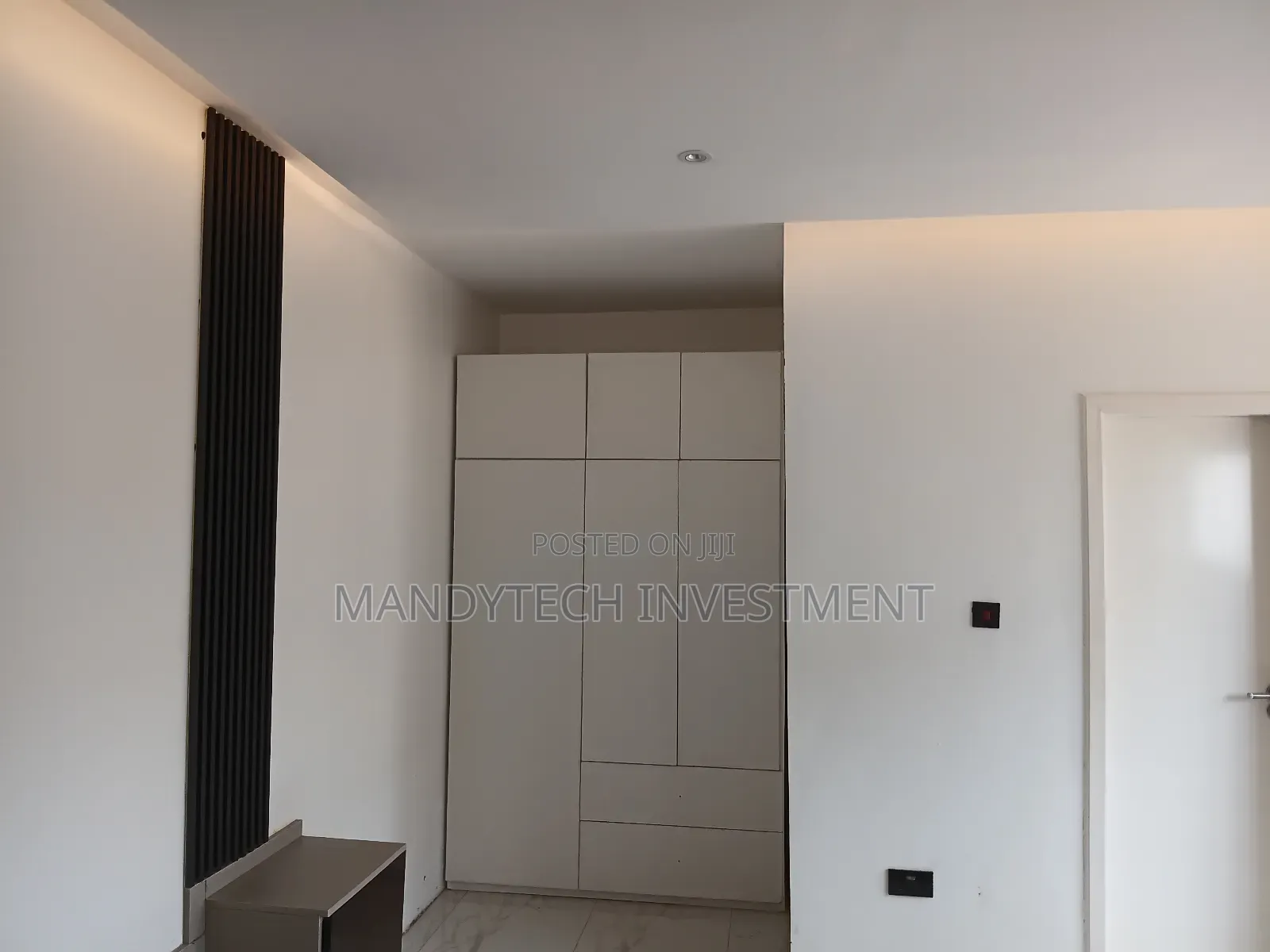 Furnished 5bdrm House in School Junction for sale