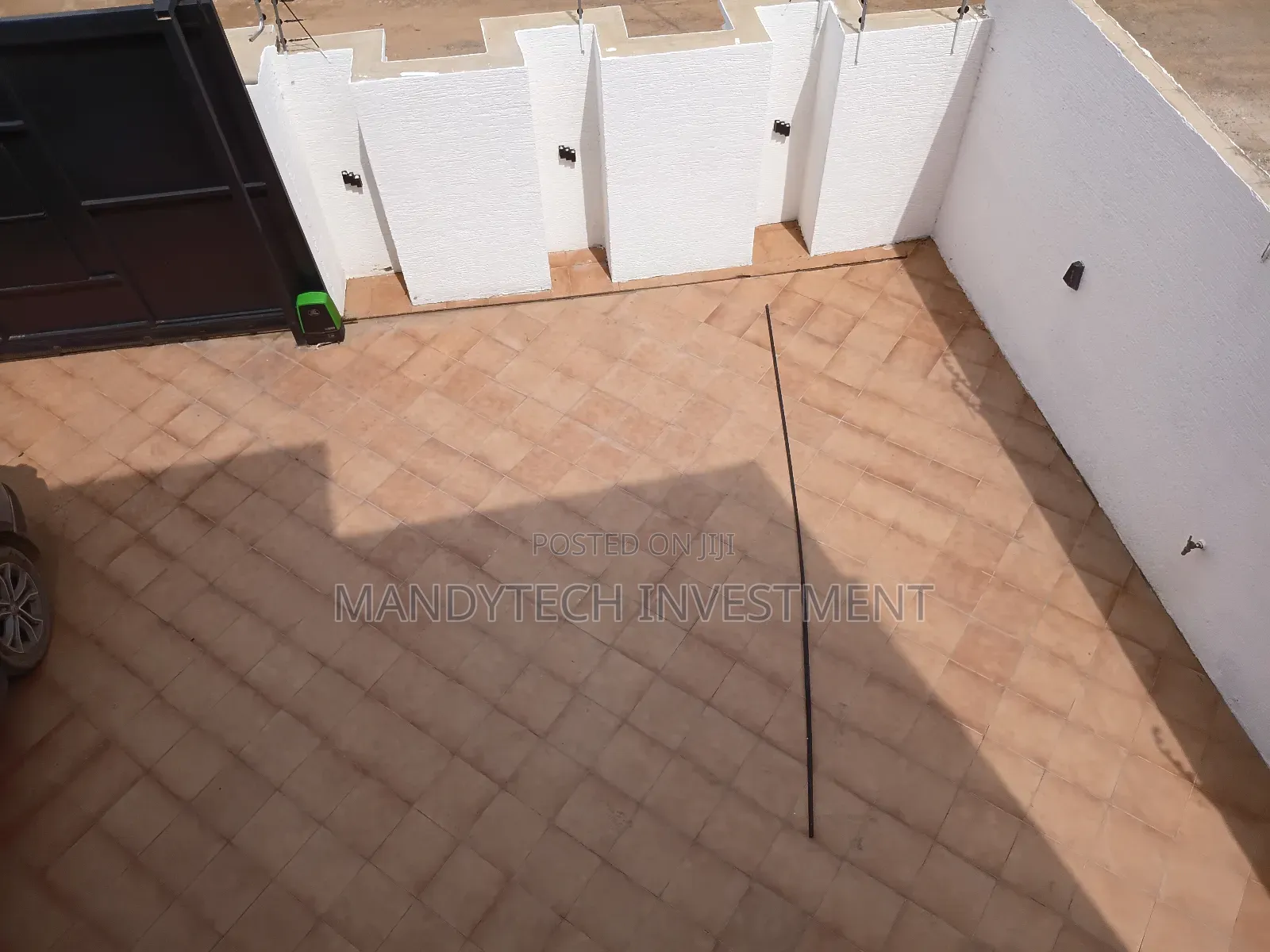 Furnished 5bdrm House in School Junction for sale